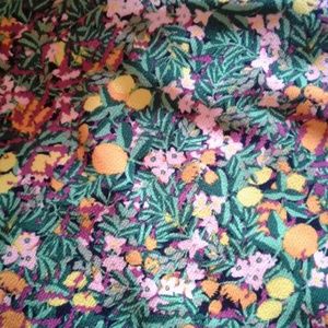 LuLaRoe Skirts - 💚🌻GORGEOUS FLOWERY CASSIE PENCIL SKIRT🌻💚 LuLaRoe Skirts - 💚🌻GORGEOUS FLOWERY CASSIE PENCIL SKIRT🌻💚